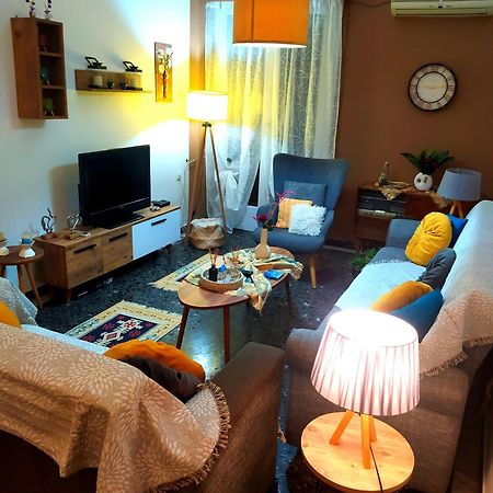 Ferienwohnung Ζεστό Παραδοσιακό Σπιτι Kalamata Exterior foto